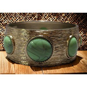 Gold Textured Mint Cabochon Bracelet